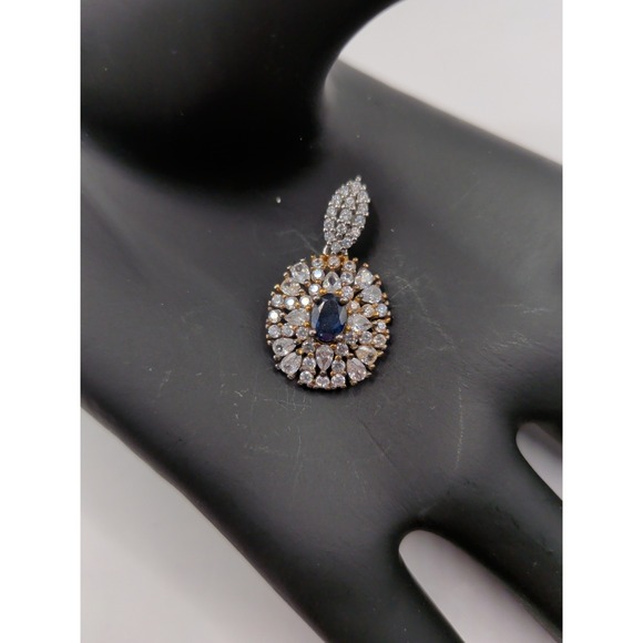 Jewelry - Natural Sapphire Sterling‎ Silver Pendant
